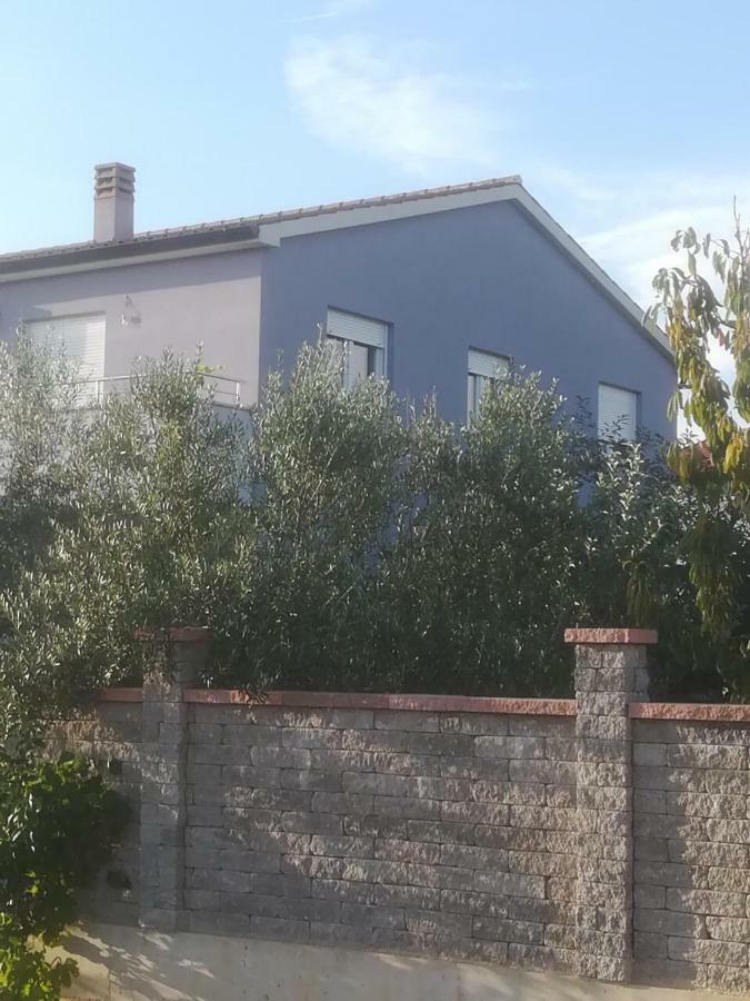 Apartamento Apartman Ki Pula Exterior foto